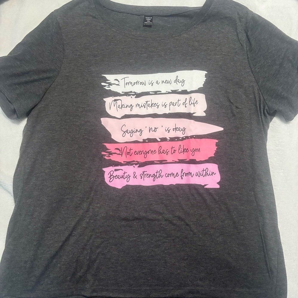 SHEIN Curve Women’s Dark Gray Tee Size XL